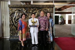 A STEP TOWARDS PEACE Indonesia found the definite answer of peace Universitas Islam Negeri UN ECOSOC UIN Syarif Hidayatullah Jakarta statue of Garuda international NGO HWPL Peace Academy MOU HWPL Hj. Elza Syarief Himpunan Advokat Pengacara Indonesia HAPI DPCW answer of peace   