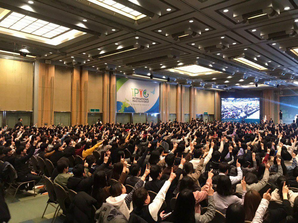 A STEP TOWARDS PEACE North and South Korea, Let's Be "Us" Again unification Reunification Peace North and South Korea Man Hee Lee IWPG IPYG HWPL chairman Lee   