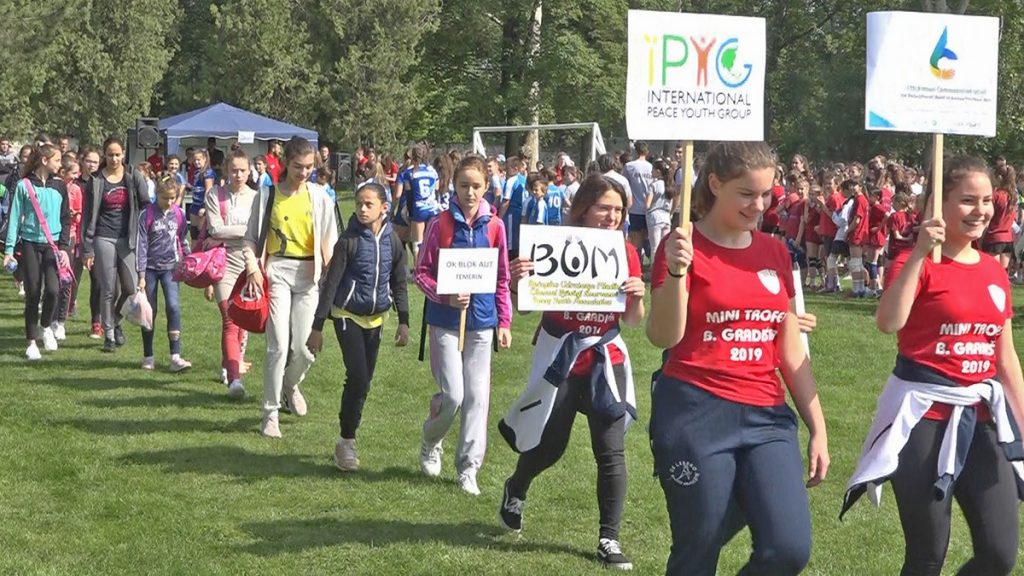 A STEP TOWARDS PEACE Youth of Bečej, Serbia Peace Walk Festival for DPCW Yugoslav Wars What is HWPL Serbia Peacewalk Peace Walk Festival IPYG peace letter campaign IPYG hwpl peace walk HWPL DPCW Croatian War of Independence Bosnian War Bečejsko Udruženje Mladih Bečej Aleksandar Đekić   