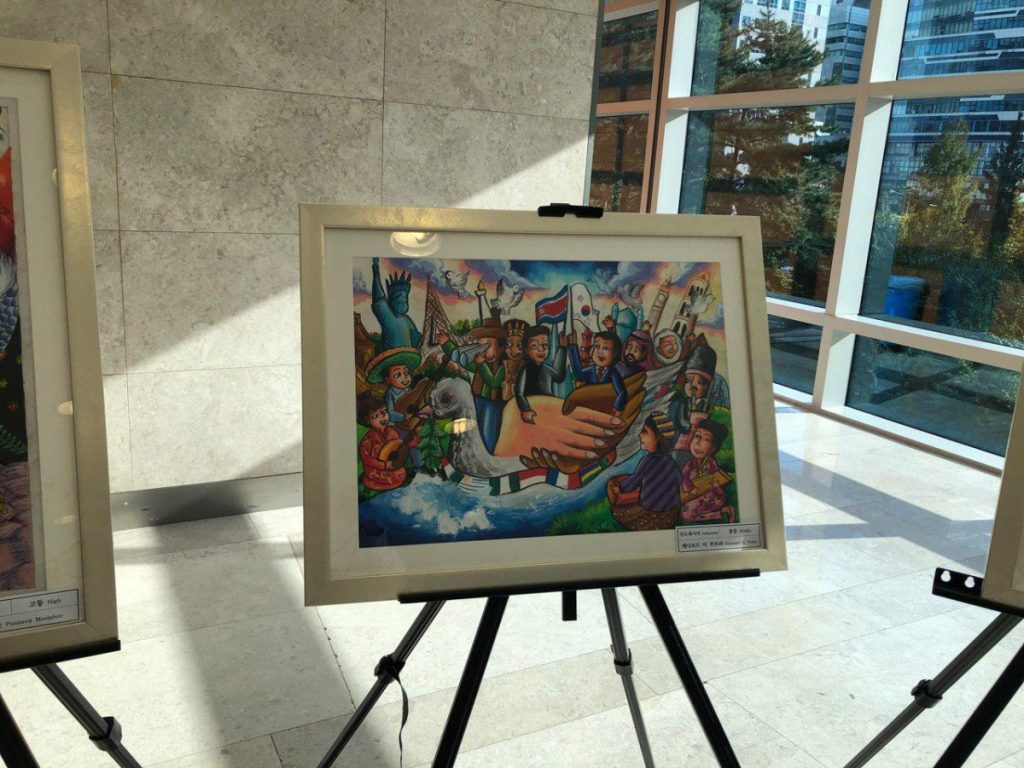 A STEP TOWARDS PEACE [IWPG] The 2nd Award Ceremony of "International Loving-Peace Art Competition" Together_Peace Peace man hee lee peace LovingPeaceArt IWPG HWPL friend DPCW Competition AwardCeremony 2ndArtcompetition #LegislatePeace   