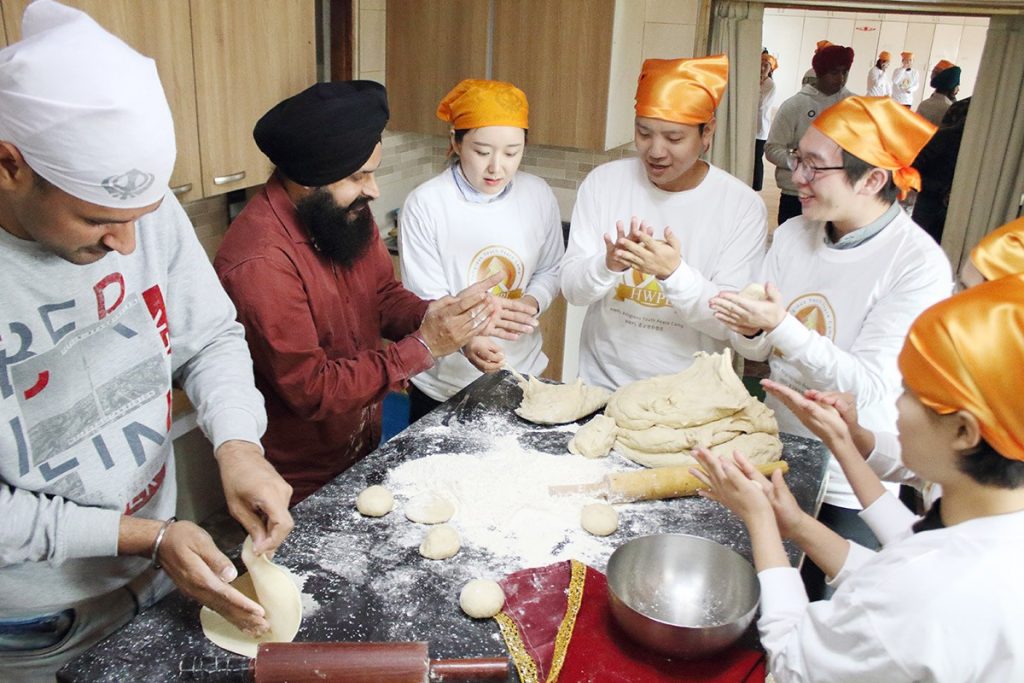 A STEP TOWARDS PEACE WARP OFFICE Sikhism Manheelee IPYG HWPL Religious Youth Peace Camp HWPL A STEP TOWARDS PEACE HWPL Religious Youth Peace Camp: Sikhism WARP OFFICE Sikhism Manheelee IPYG HWPL Religious Youth Peace Camp HWPL