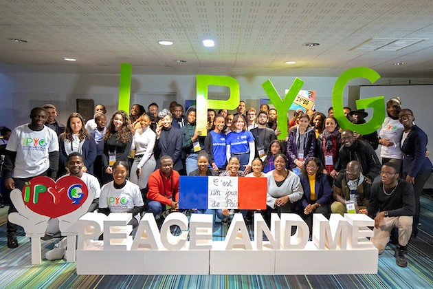 A STEP TOWARDS PEACE The 2nd IPYG “Peace and Me” Forum in Paris Plan des jeunes Peace education Paris manheelee peace biography man hee lee hwpl Man Hee Lee biography IPYG France HWPL GRAD Guinée fédération des travailleurs africains en France et en Europe Etienne Lemaire Association Jeunesse de Madihawaya et Moussala Association Jeunesse Bara 2nd IPYG Peace and Me Forum   