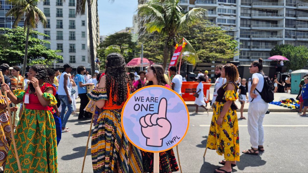 A STEP TOWARDS PEACE warpdialoguebrazil rioreligiousfreedomwalk Man Hee Lee hwplinterfaithpeace copacabanapeacewalk brazilreligioustolerance A STEP TOWARDS PEACE 100,000 Voices for Peace: HWPL Joins Brazil’s 18th Walk for Religious Freedom in Rio warpdialoguebrazil rioreligiousfreedomwalk Man Hee Lee hwplinterfaithpeace copacabanapeacewalk brazilreligioustolerance